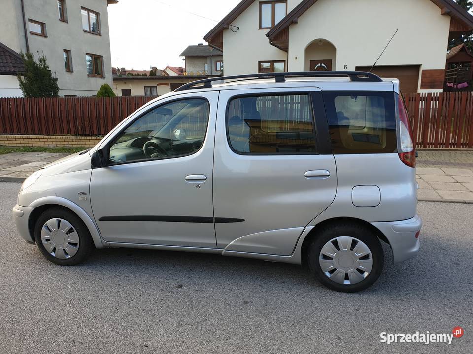 Toyota Yaris Verso 14 d4d zarejestrowana stan łódzkie Rawa Mazowiecka