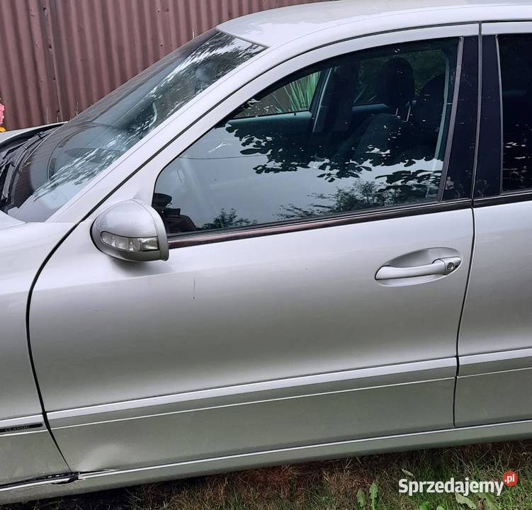 Drzwi Mercdes W211 C744 mazowieckie Mińsk Mazowiecki sprzedam