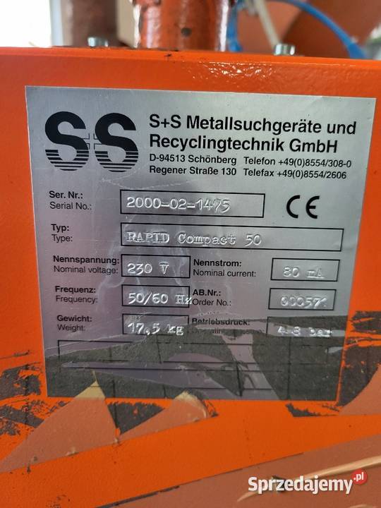 Młyn z wyciągiem tworzywa i detektorem metali