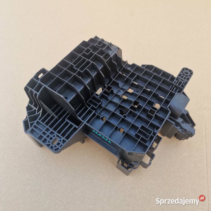 FORD CUSTOM PODSTAWA BEZPIECZNIKÓW ELEKTRYKI osobowe Bieleń