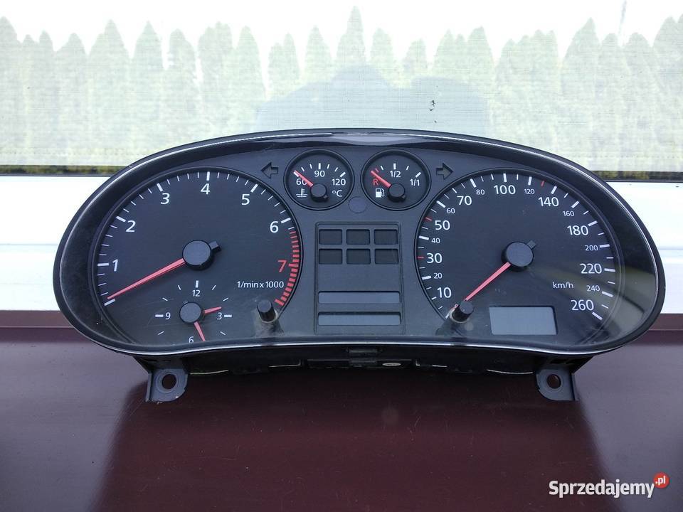 Audi A3 8L licznik zegary prędkościomierz osobowe Sieradz