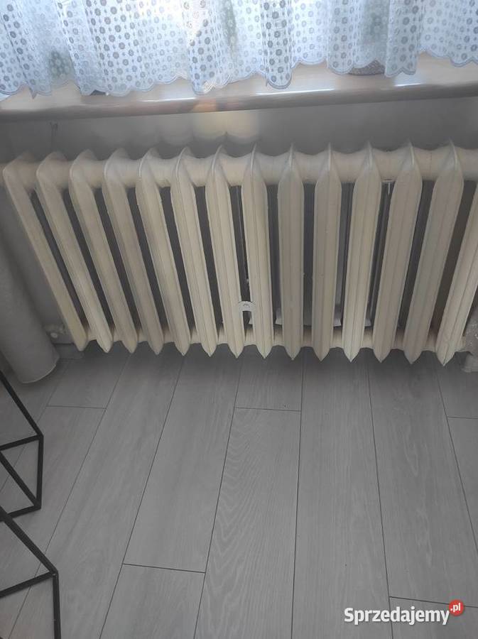 Sprzedam tanio piec co z grzejnikami żeliwnymi w Ogrzewanie Dobiegniew