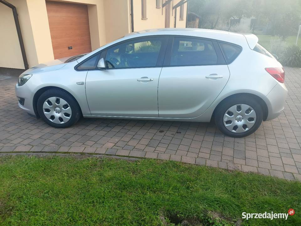 Astra J bezwypadkowy LPG 14 120 Wierzchowiny