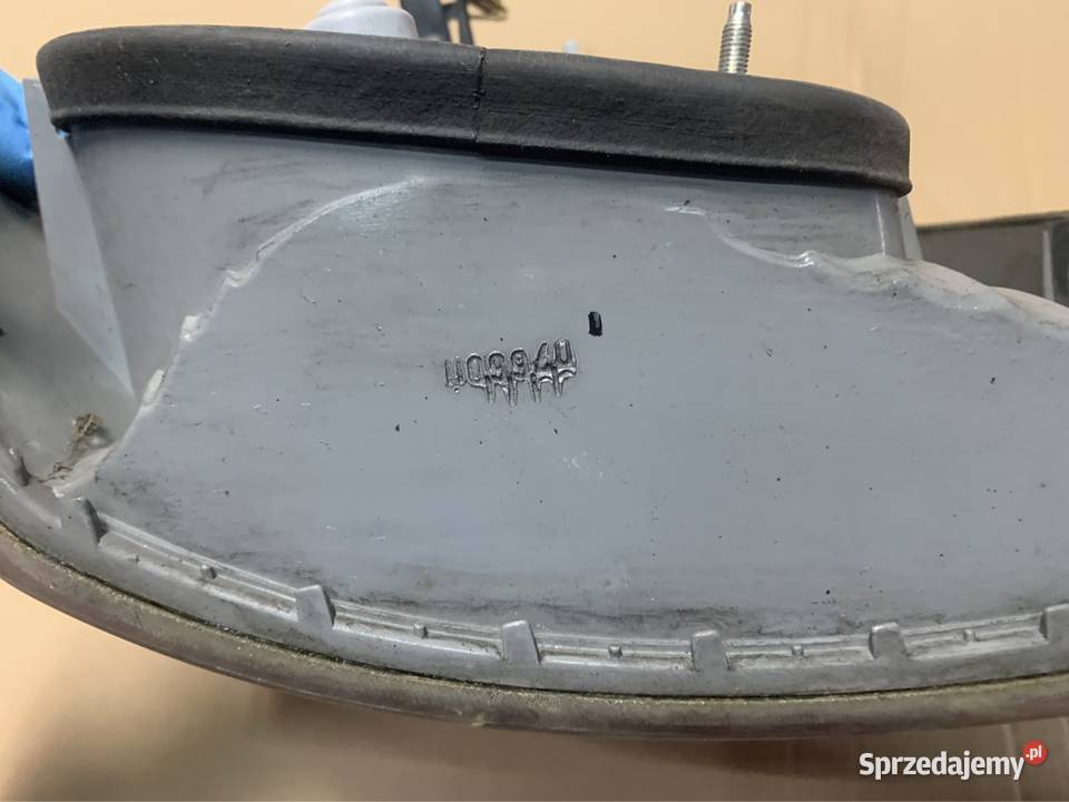 Lampa prawa tył tylna opel vectra c hatchback osobowe Szczecin