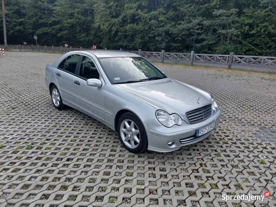 Mercedes C180 w 203 niski przebieg zadbany
