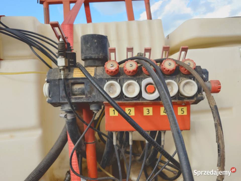 Opryskiwacz 15m Hydrauliczny Korfantów