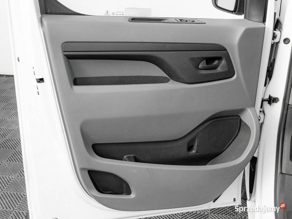 Toyota ProAce WD1929PKombi 20 D4D Long 9os Czcof manualna Gdańsk sprzedam
