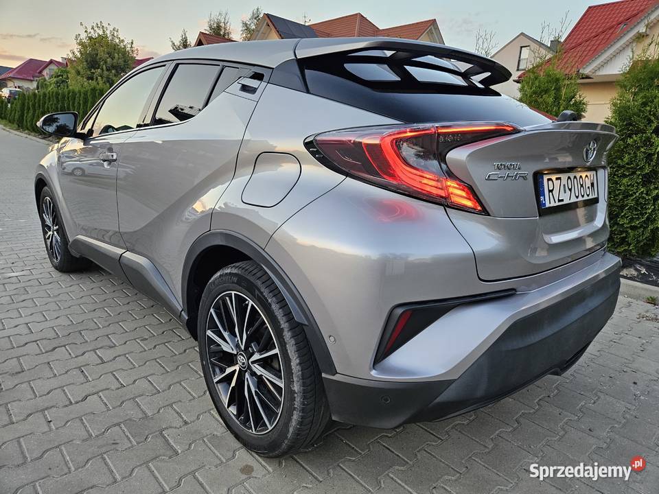 Toyota CHR 2017 18 Hybryda Automat 67700 pełne Rzeszów