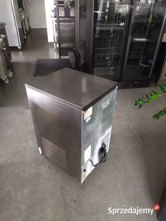 Kostkarka do lodu Simag SDN 45 WS 3545 dobę Kazuń Polski