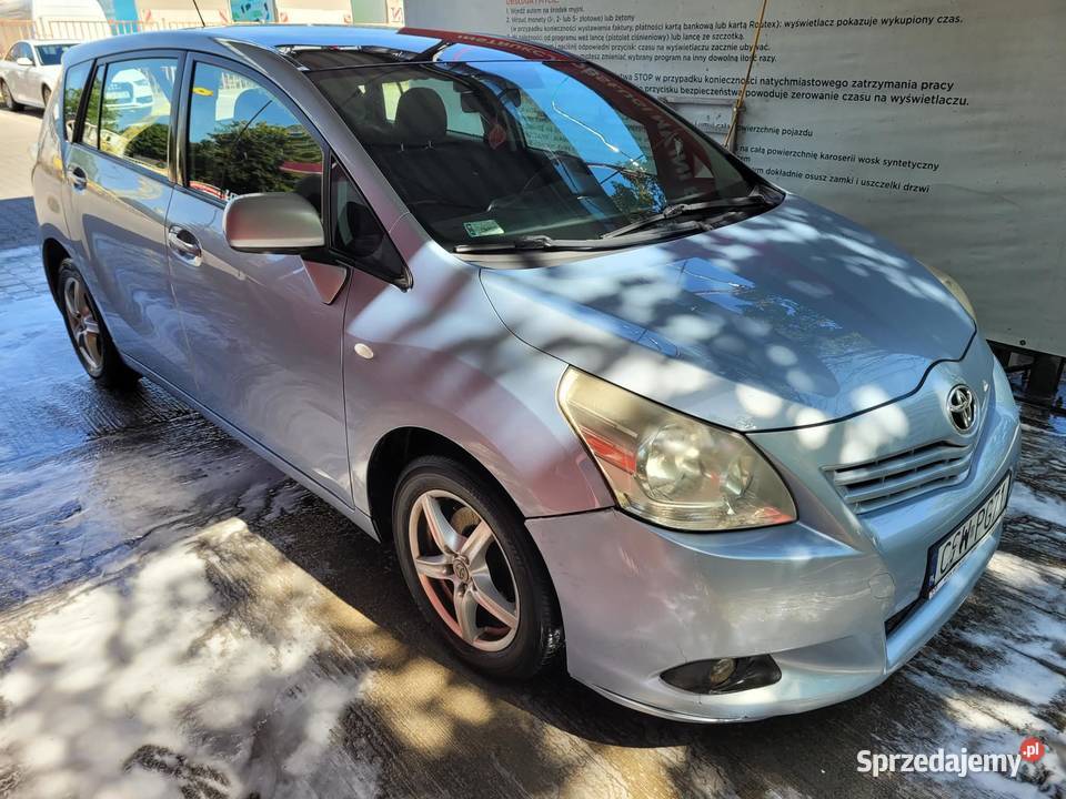 Toyota Verso 2011 20 D4D Bogata wersja Olsztyn