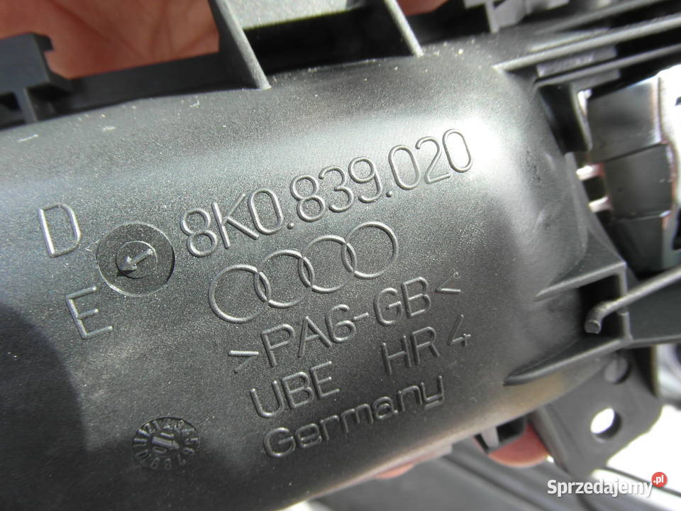 Klamka drzwi przód prawa AUDI A4 a5 8K0839020 zachodniopomorskie Szczecin