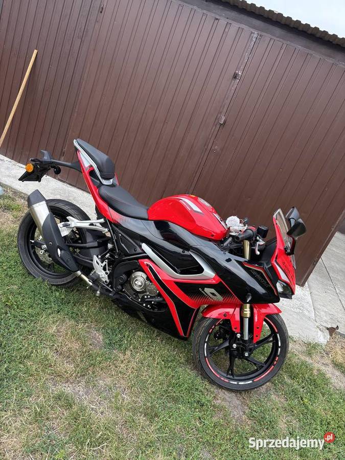 QJMOTOR SRK 125 R 2025 Łódź sprzedam