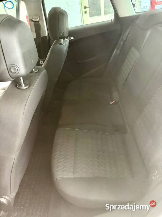 Opel Astra 14 T Active