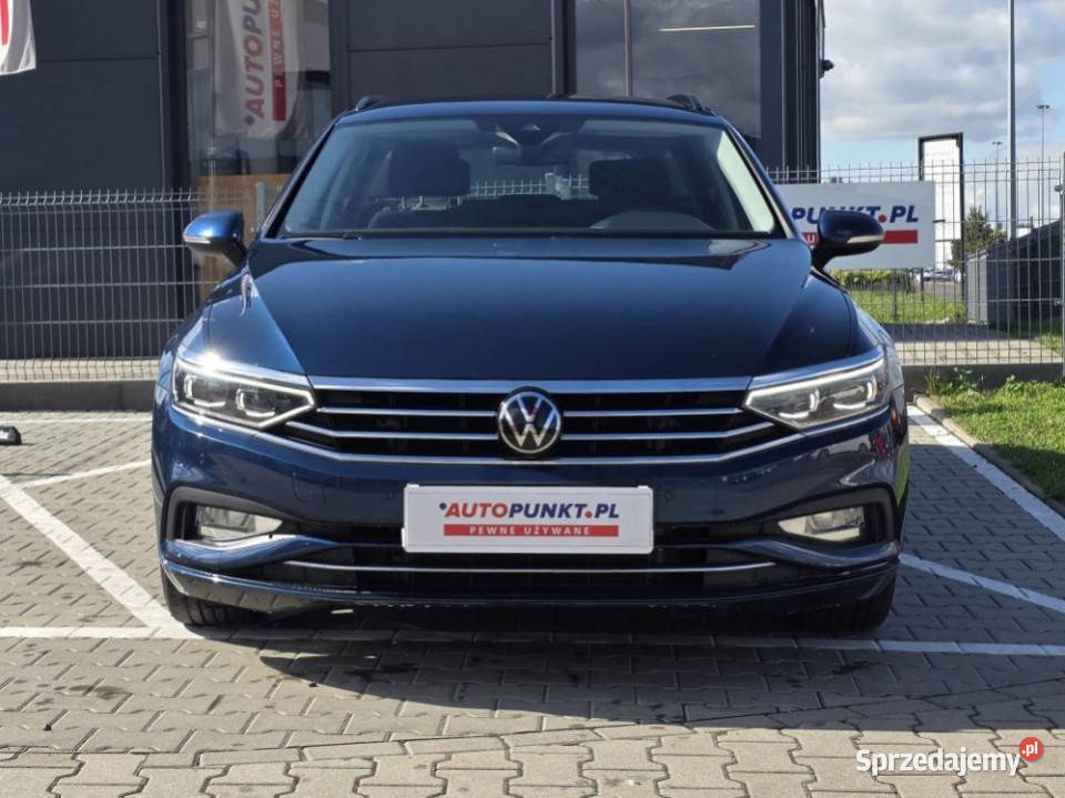 Volkswagen Passat 2023r niski przebieg Passat Poznań
