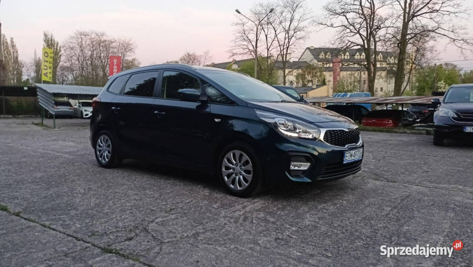 Kia Carens zadbany serwisowany doinwestowany IV VAT marża Tomaszów Mazowiecki