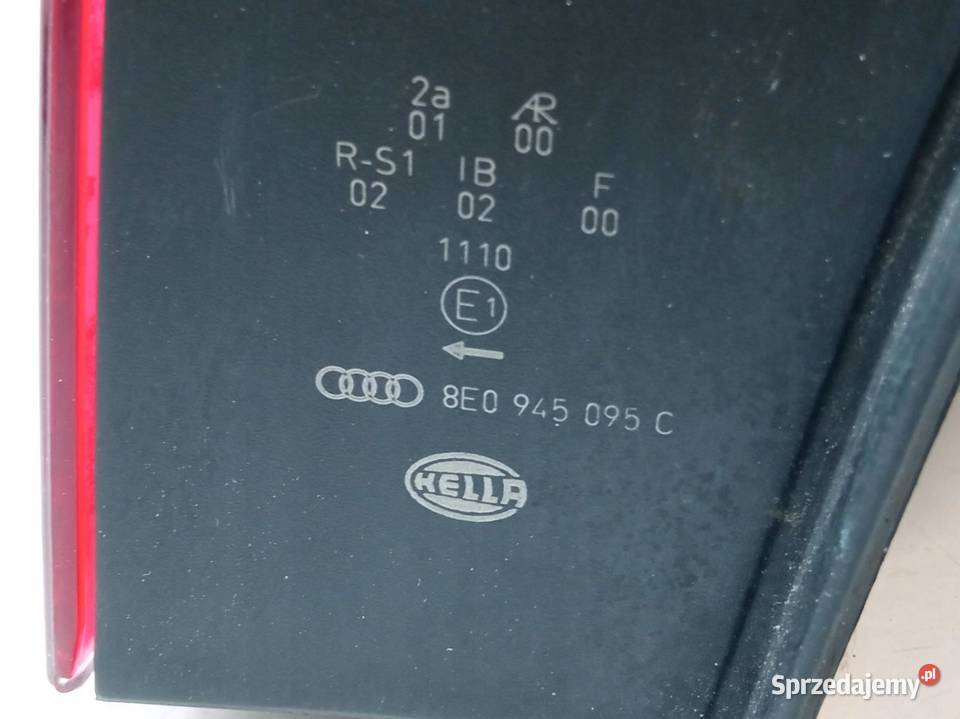 LAMPA TYŁ LEWA SEDAN 8E0945095C Audi A4 II