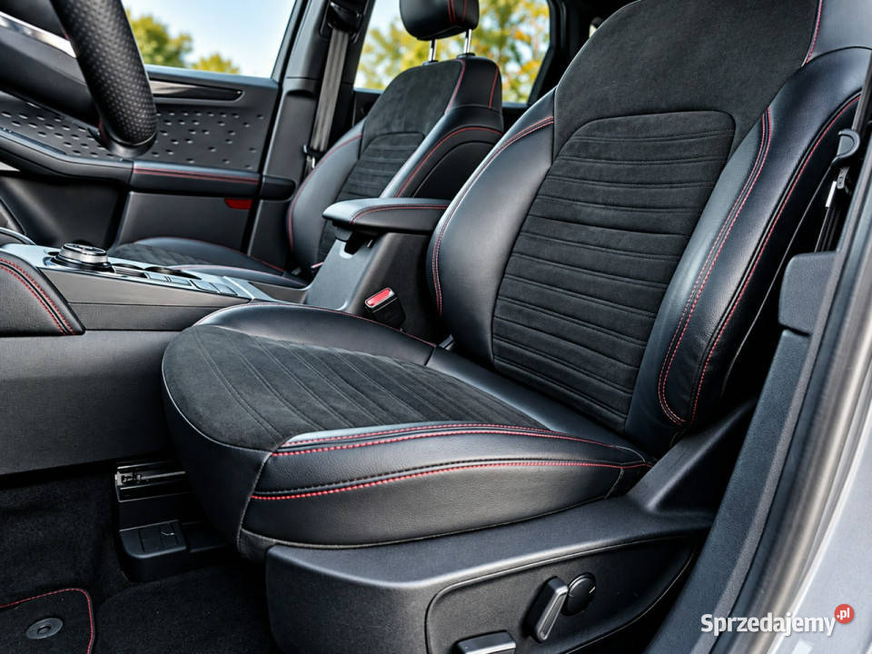 Ford Kuga III 2019 Sadlno