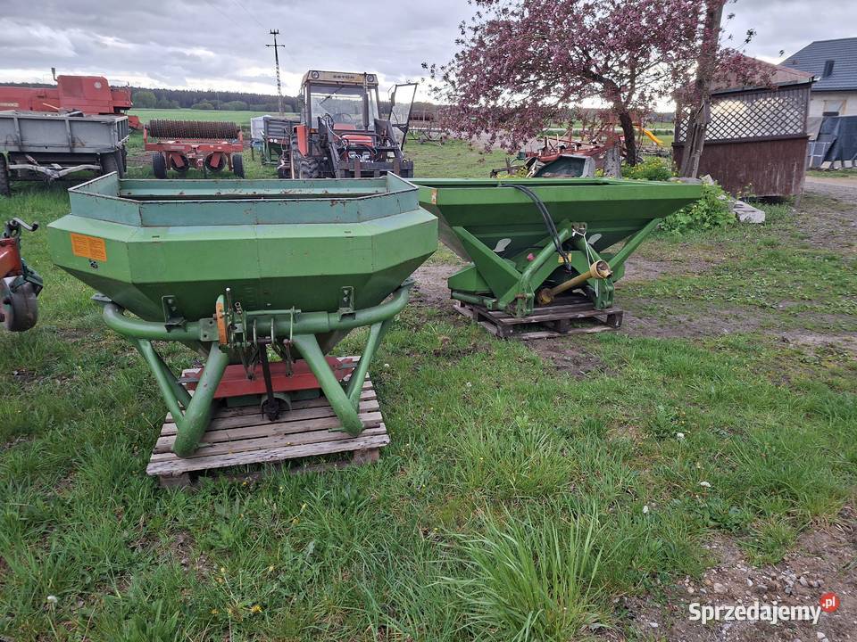 Rozsiewacz Amazone ZAU 1001 ZAF 1004 kuhn rauch Raczki