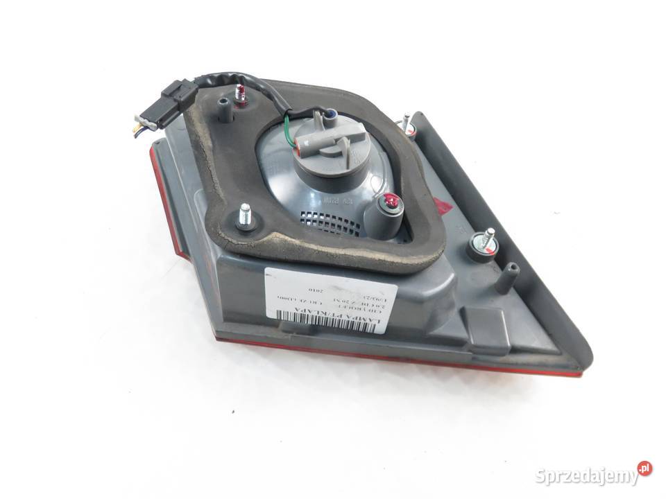 LAMPA PRAWA TYLNA KLAPA CHEVROLET CRUZE J300