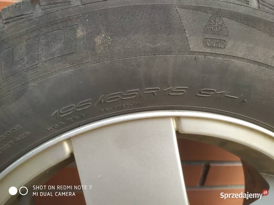 Alufelgi z oponami Goodyear Alpin 19565 R15 VW mazowieckie Warszawa