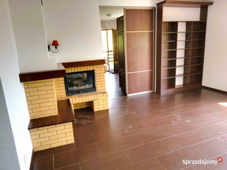 Duży dom z garażem na malowniczej działce 38a w Krzeszowice sprzedam