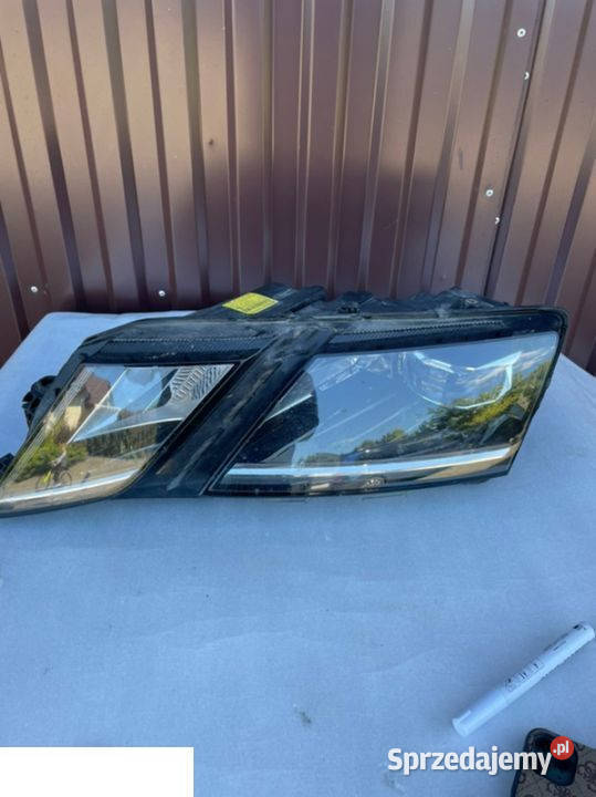 Skoda Octavia III lift reflektor Led lewa strona
