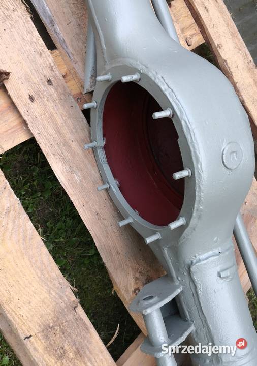 Obudowa mostu z piastami i zwrotnicami aro