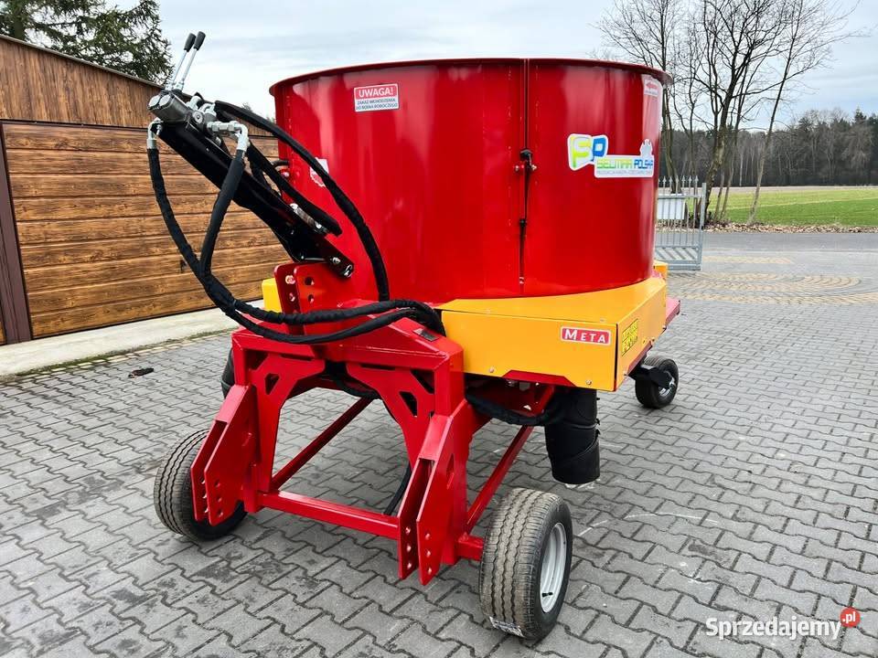 Ścielarka słomy do truskawek ST2 świętokrzyskie Włoszczowa