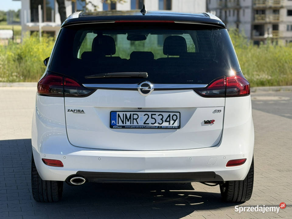 Opel Zafira 20 CDTI 165 LED 7 OSOBOWY Nawigacja klimatyzacja