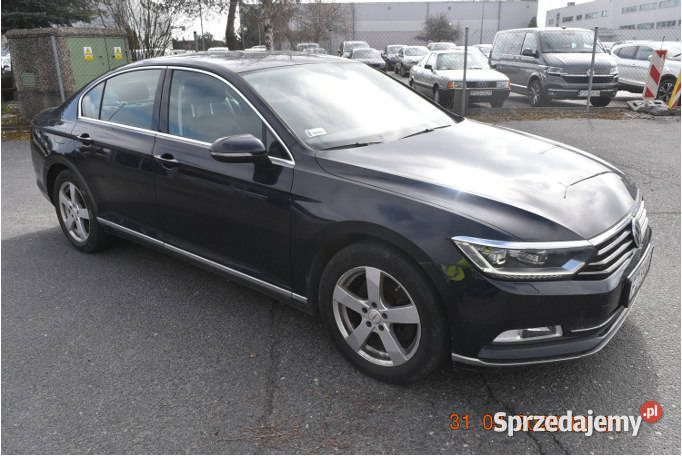 VOLKSWAGEN PASSAT 2015 179800 ccm 180 mazowieckie Warszawa