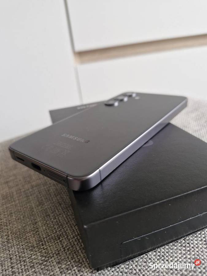 Samsung Galaxy S24 Śliwkowy kolor świetny stan Daleszyce