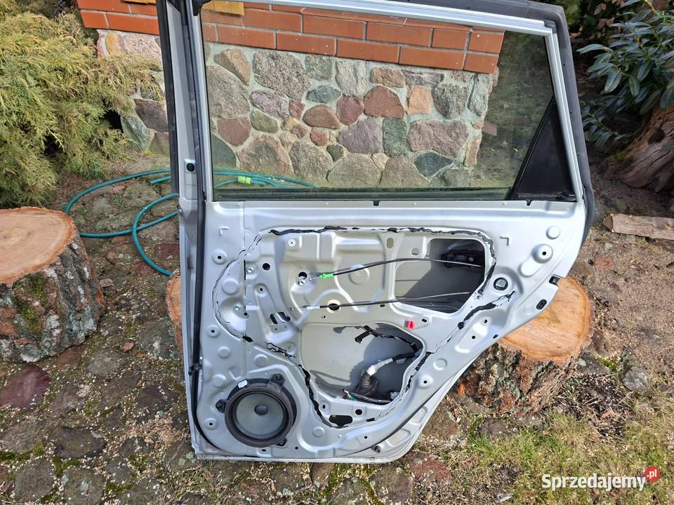 Części toyota auris