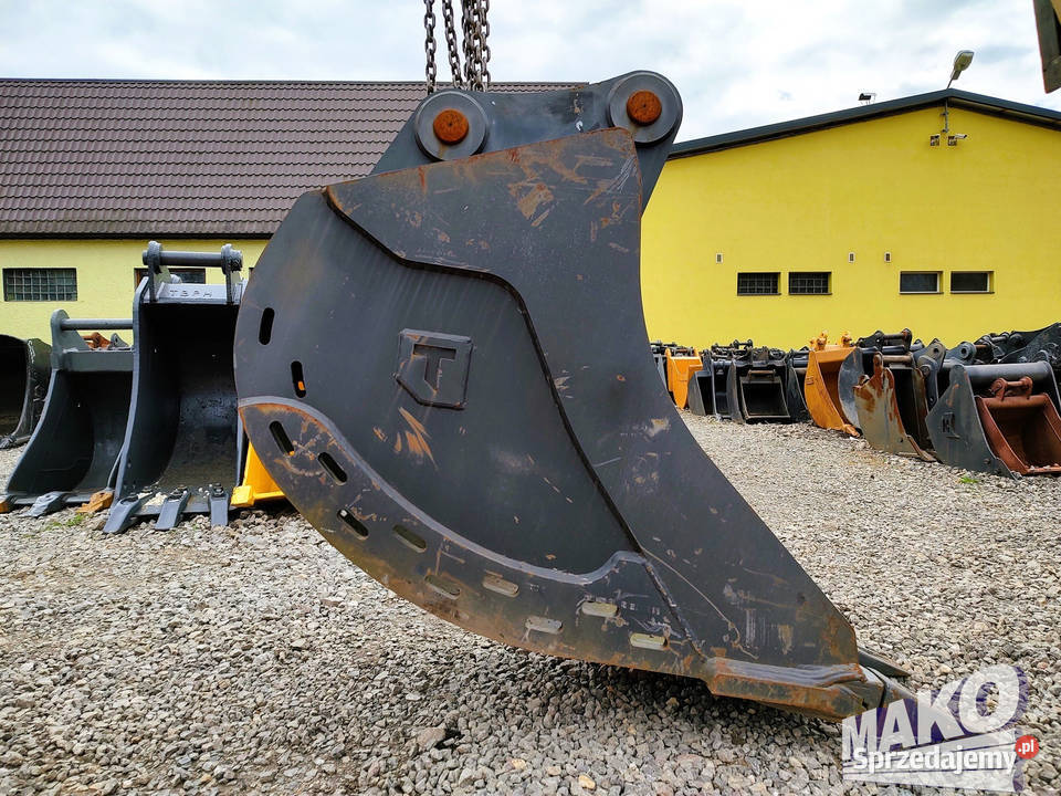 Łyżka Triga 70 do koparki fi 70 Producent Ostrowiec Świętokrzyski