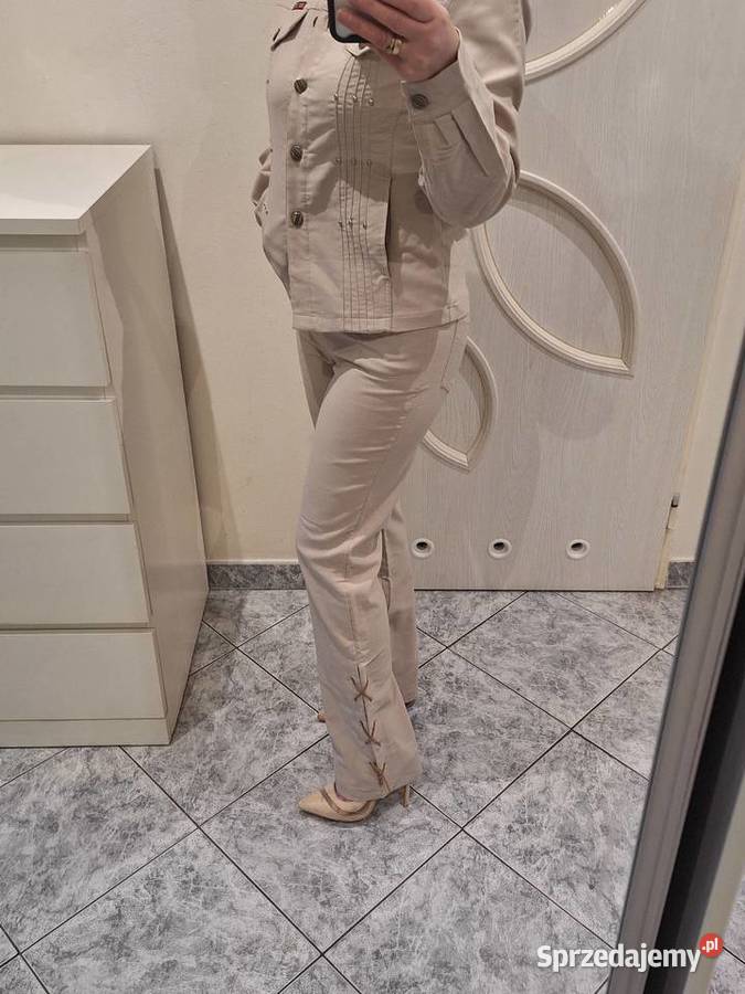 Beżowy komplet r 36 Bez wzoru Bydgoszcz