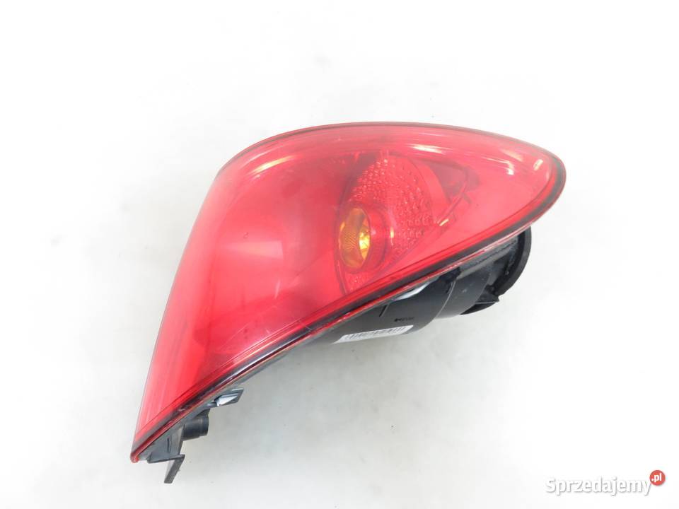 LAMPA PRAWA TYLNA SEAT TOLEDO III 5P5945112