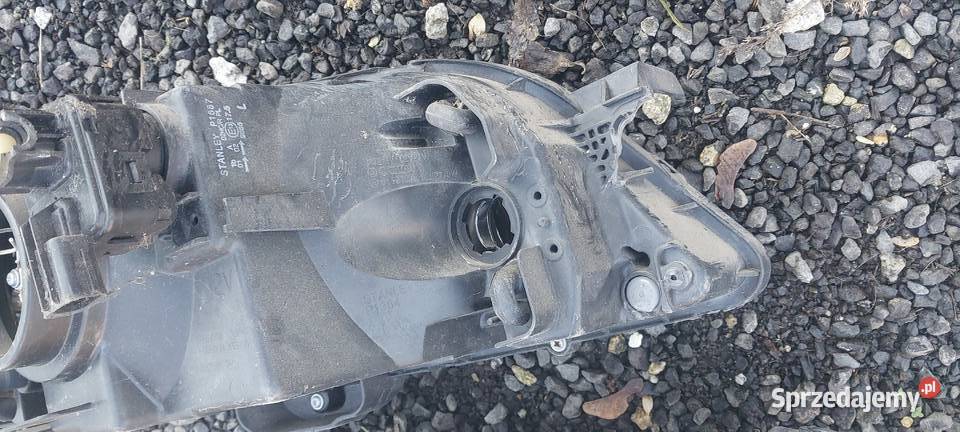 Mazda 323 f 2002 2003 lampa prawa lewa osobowe Byków