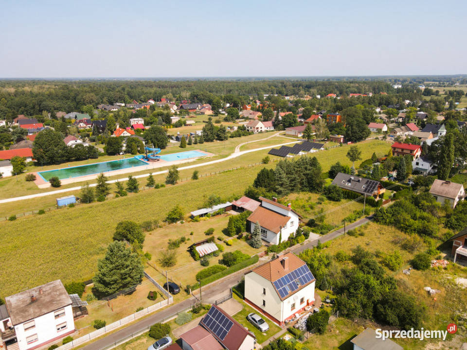 Dom wolnostojący 170m dz 1810m Suchy Bór Rok budowy 1983 sprzedam
