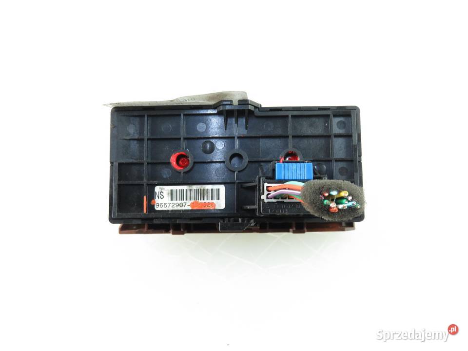 WŁĄCZNIK ŚWIATEŁ OPEL ANTARA A L07 96672907