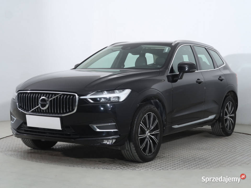 Volvo XC60 D5 AWD Rok produkcji 2019 Piaseczno