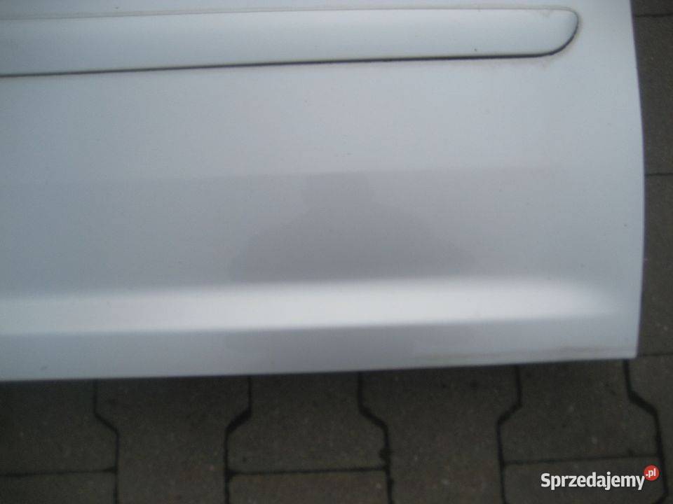 vw touran 0309r drzwi przód prawe kod lakieru Rakoniewice