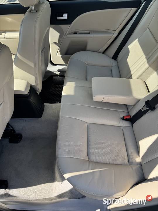 Ford Mondeo Mk3 z benzynowym silnikiem 20 16V Dębica