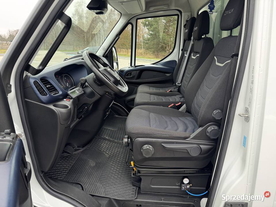 Iveco Daily72C1830 HIMATIC ChłodniaMroźnia światła przeciwmgłowe sprzedam