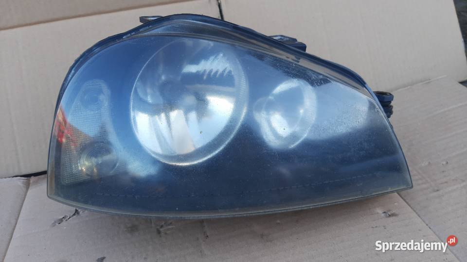 lampa przód przednia seat arosa lift FL oryginał Dębno