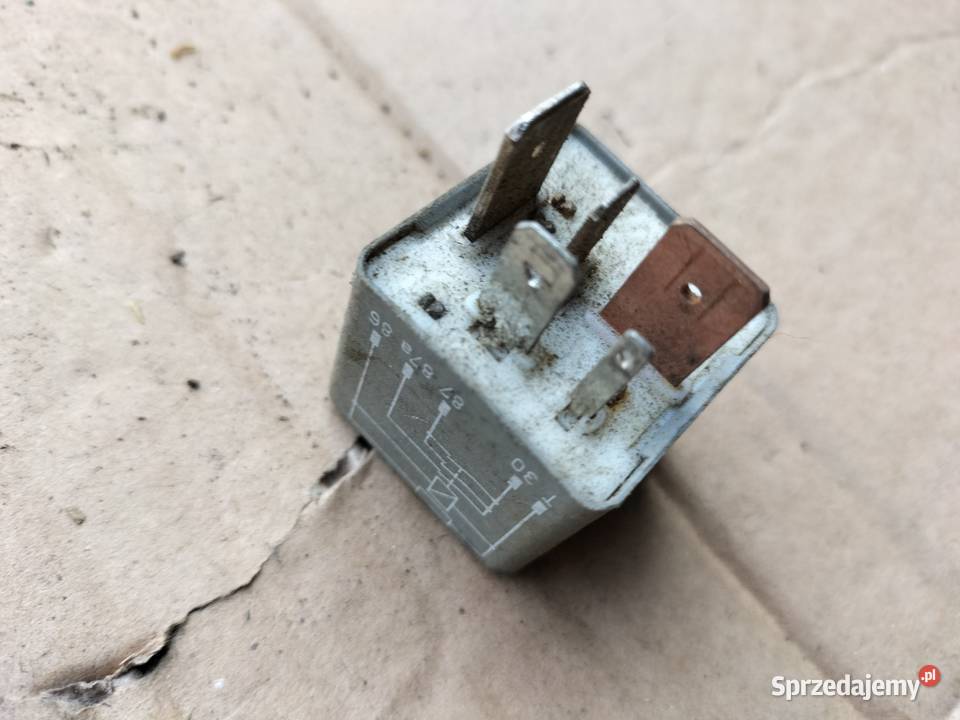 PRZEKAŹNIK AUDI VW 208 8A0951253B Kamień-Kolonia