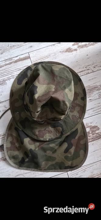 Sprzedam mundury wojskowe Marki