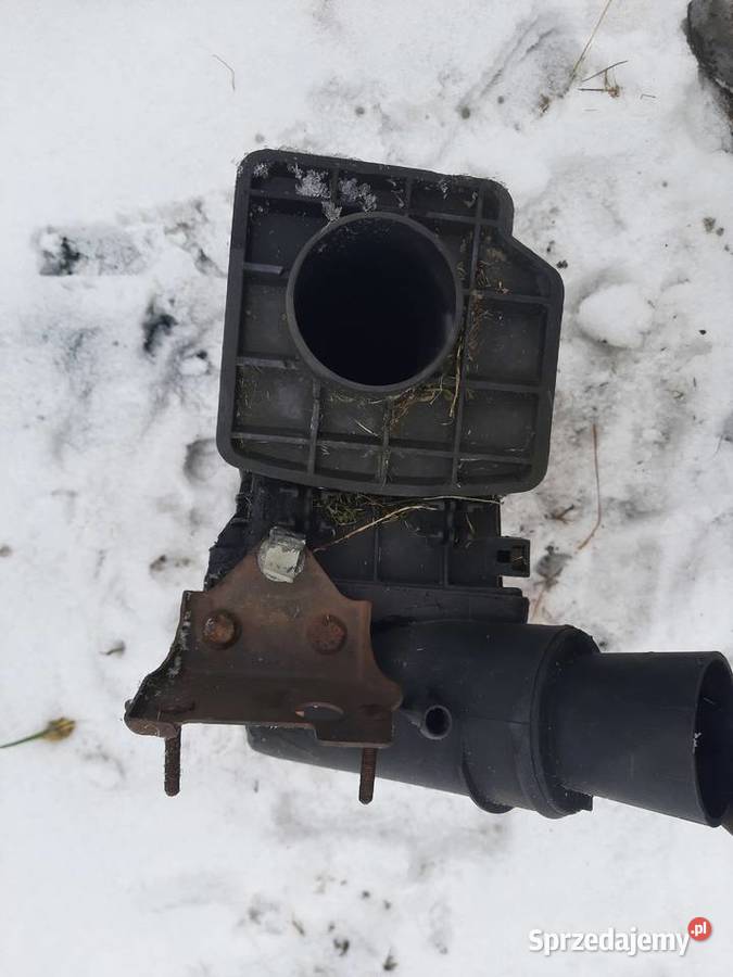 Renault Safrane obudowa filtra powietrza