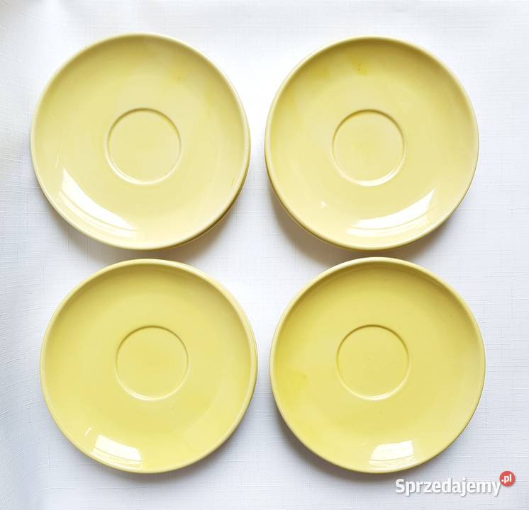 Porcelit Pruszków żółty talerzyk 8 Warszawa