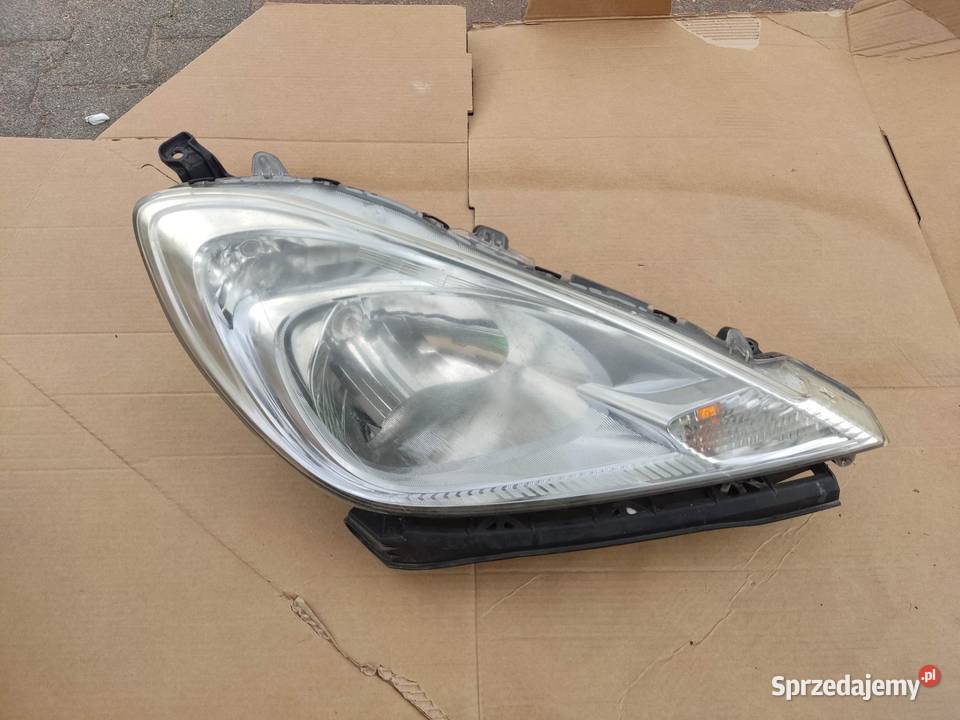 LAMPA PRAWA PRZEDNIA PRZÓD HONDA JAZZ III LIFT osobowe sprzedam