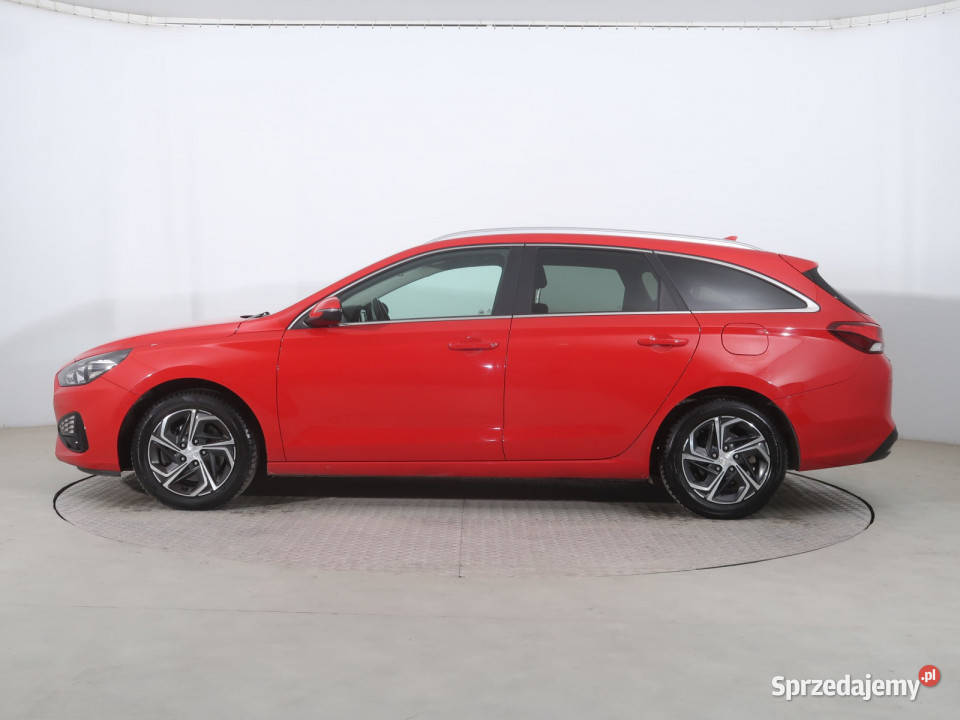 Hyundai i30 16 CRDi automatyczna sprzedam