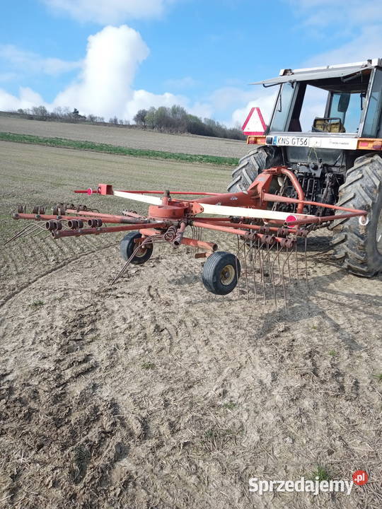 zgrabiarka kuhn Korzenna sprzedam